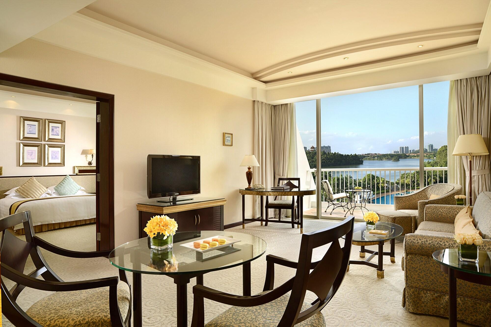 Sofitel Dongguan Royal Lagoon Exterior photo