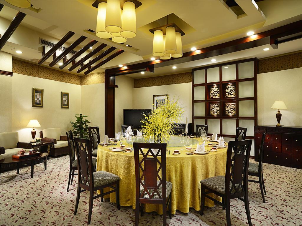 Sofitel Dongguan Royal Lagoon Exterior photo
