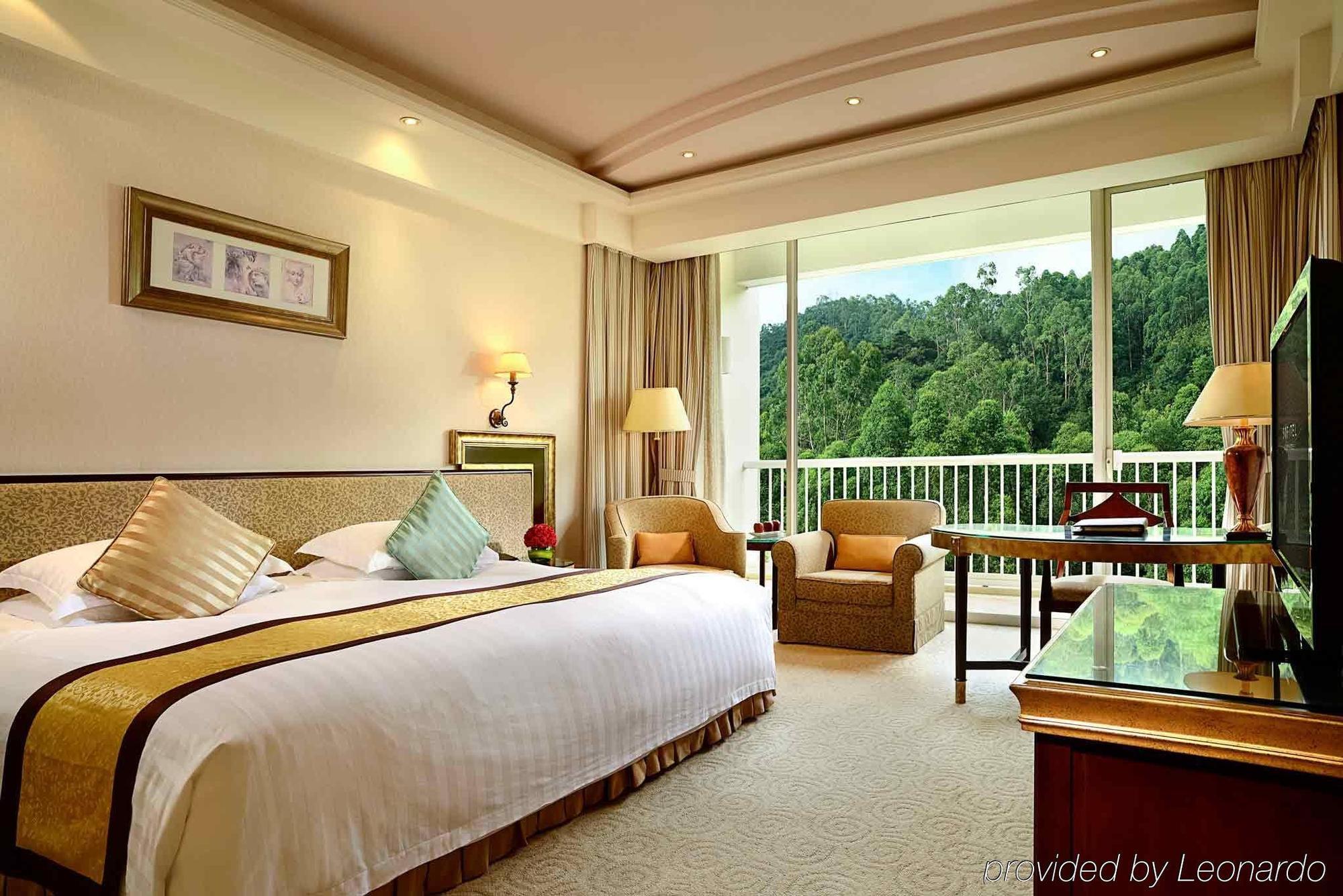 Sofitel Dongguan Royal Lagoon Exterior photo