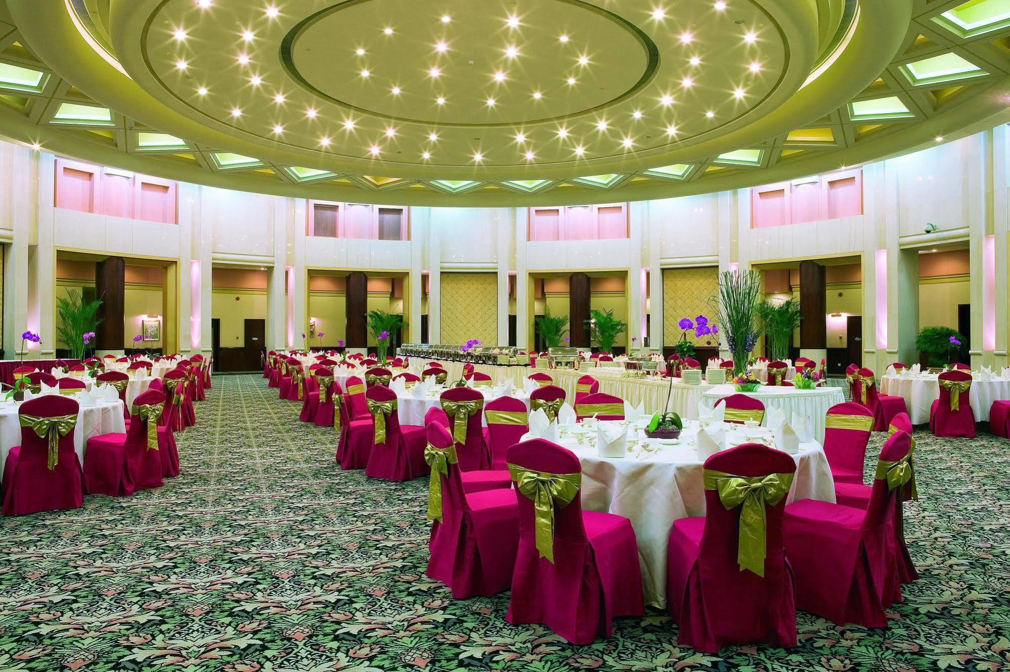 Sofitel Dongguan Royal Lagoon Exterior photo