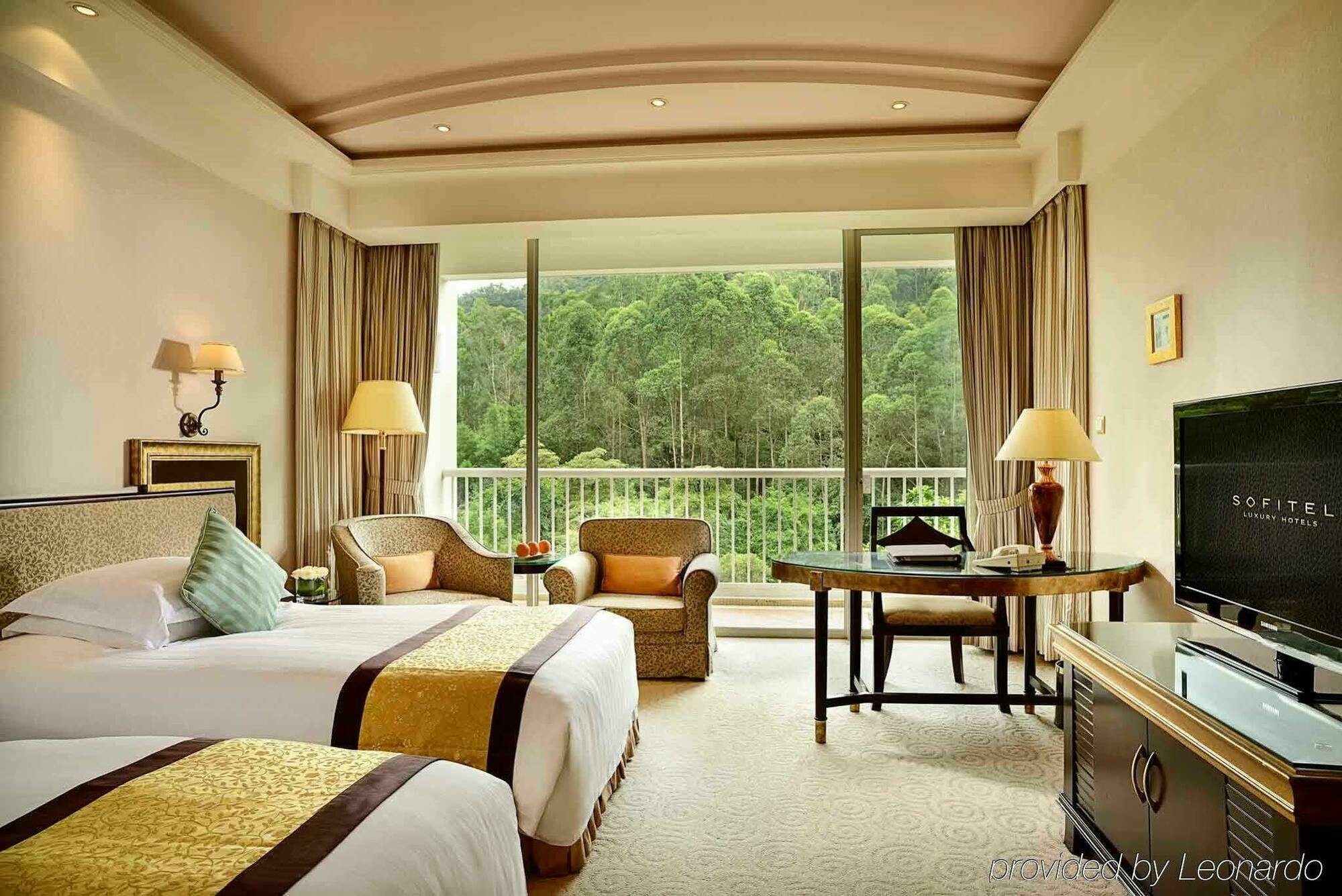 Sofitel Dongguan Royal Lagoon Exterior photo